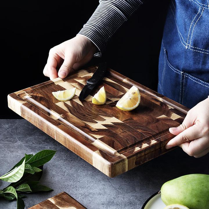 Solid Acacia Cutting Board